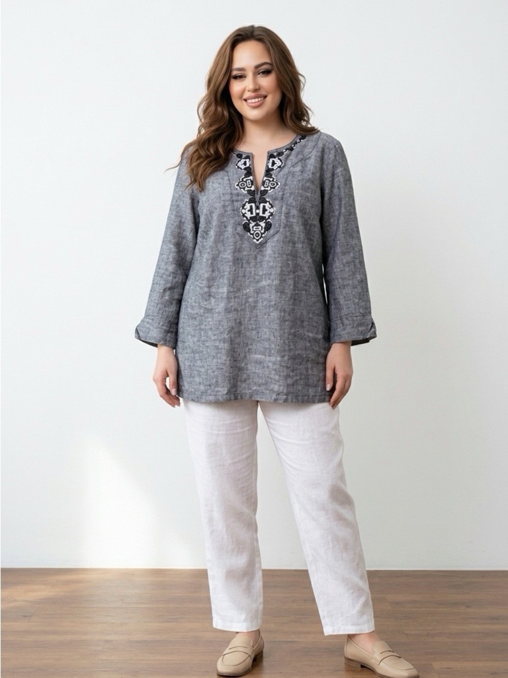 Vintage 90’s JM Collection Embroidered Linen Tunic Top